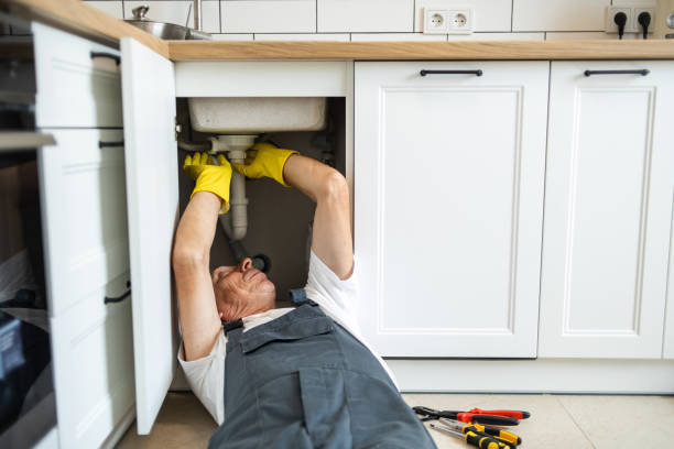 Best Clogged Drain Plumber  in Douglass, KS